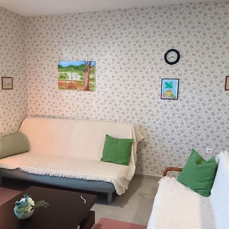 Elato Apartment Florina Luaran gambar